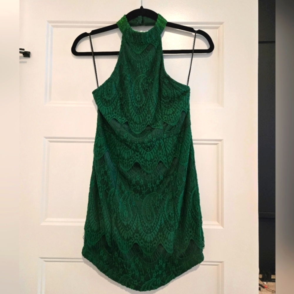 Love Green Lace Backless Dress